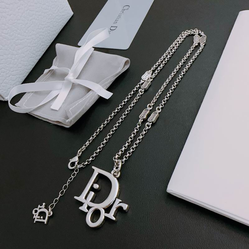 Dior Necklace 07lyr732
